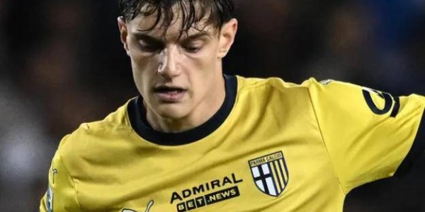 利物浦转会动态：斯洛特将与“10家英超俱乐部”争夺意甲后卫