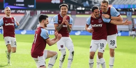 德甲前瞻：法兰克福VS霍芬海姆 周六012焦点战 主场冲欧残阵VS客场争四劲旅的关键对决