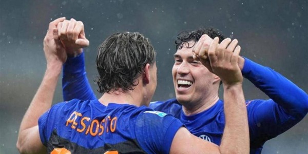 从0-2到6-2！神剧情，意甲领头羊神奇逆转，国米甩开米兰6分